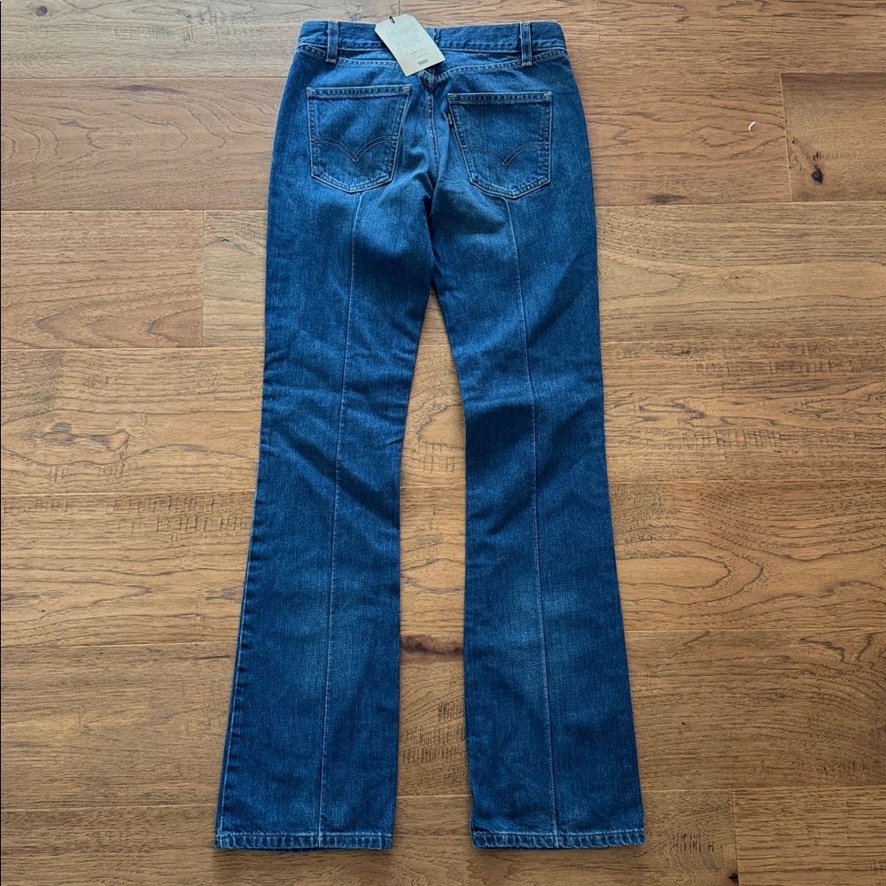 NWT Levi's Women's Straight Leg Blue Jeans Back Seam - Picture 5 of 5